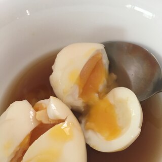 エアーフライヤーで半熟卵、手作りだし汁と共に